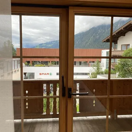 Emma's Casa de Férias Mayrhofen