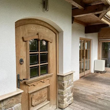 Emma's Casa de Férias Mayrhofen